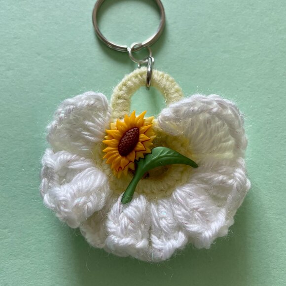 Sunflower Keychain Charm, Crochet Handmade Backpack Charm - Picture 4 of 7